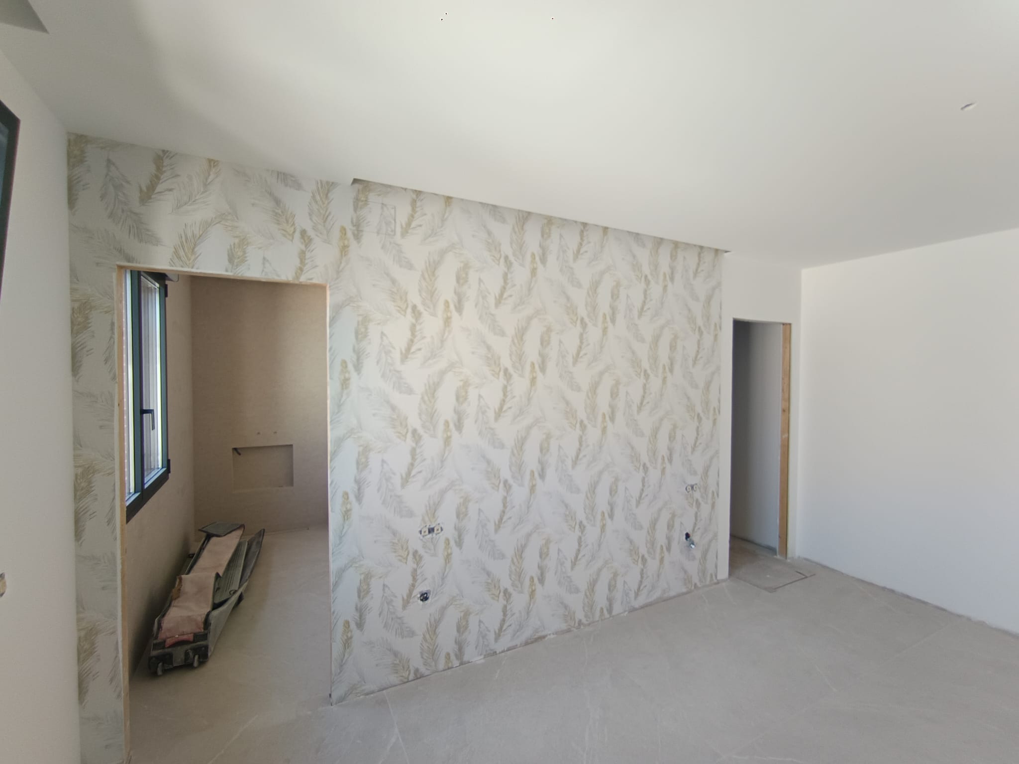 Interior pintado por Cromáticos